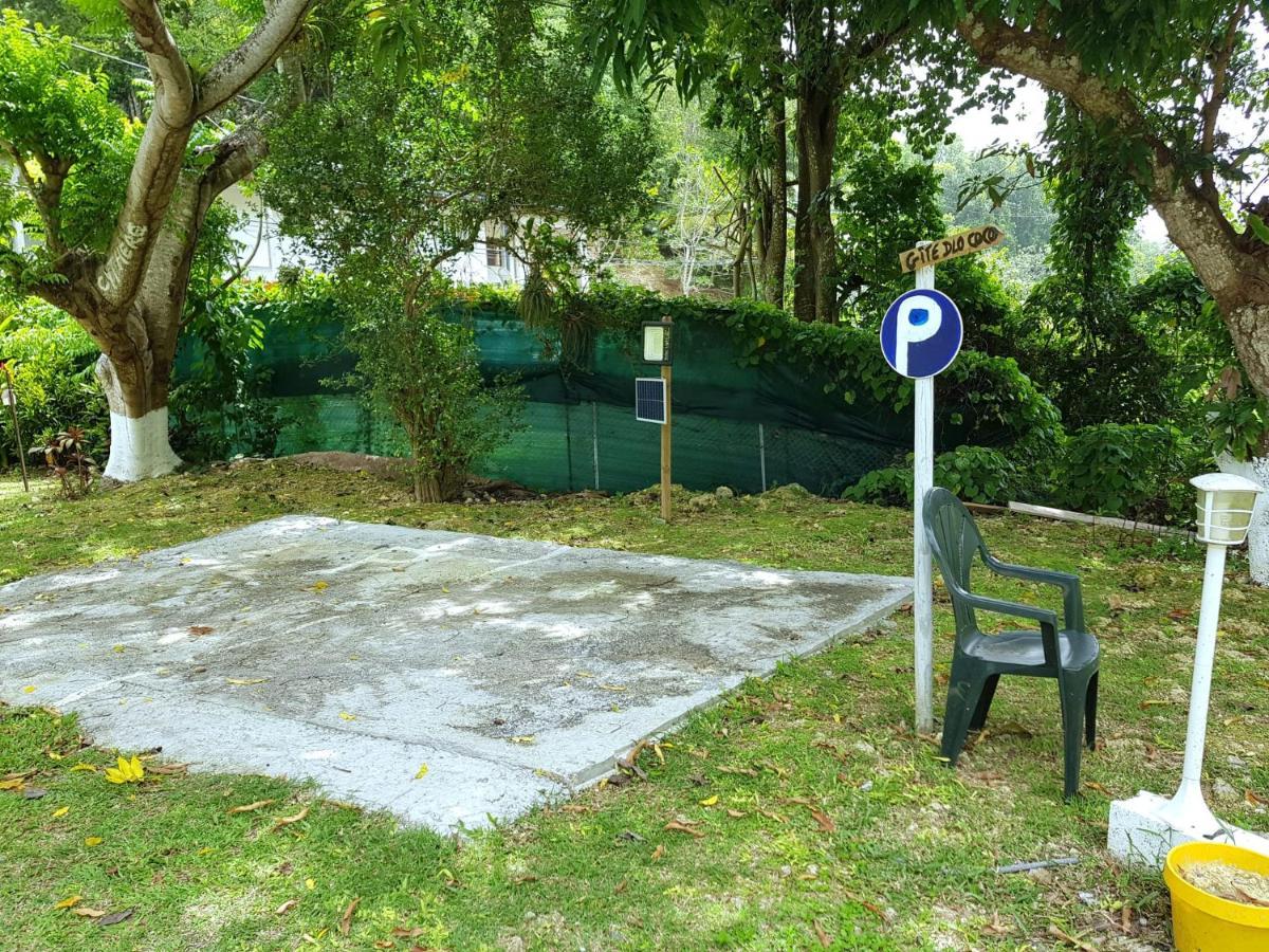 Dlo Coco Hébergement de vacances Les Abymes